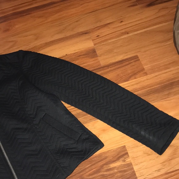 H&M jacket - Picture 4 of 5